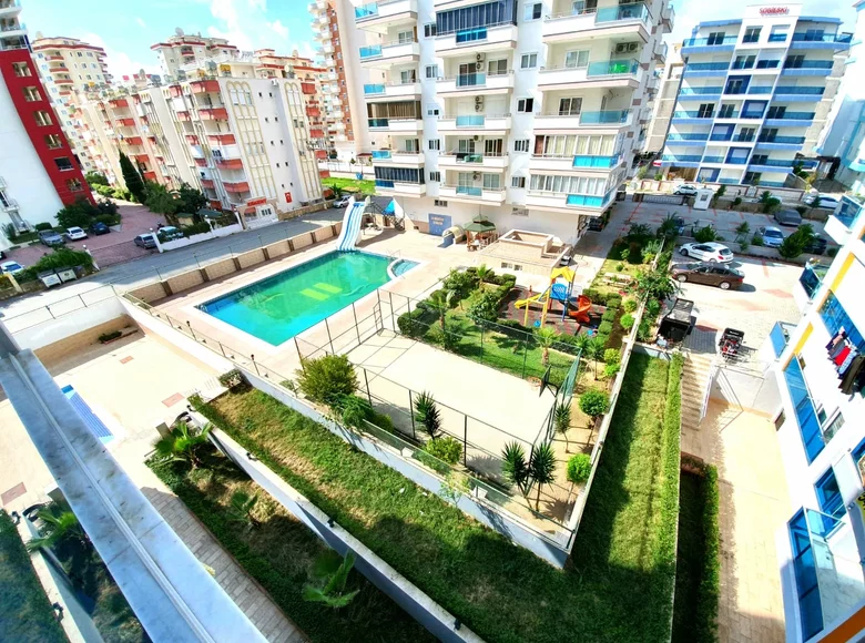 Квартира 2 комнаты 65 м² Аланья, Турция