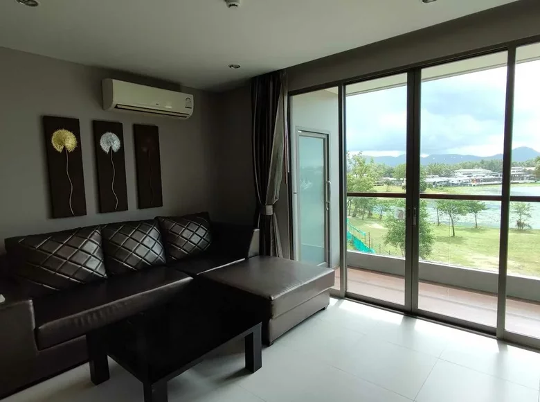 2 bedroom condo 114 m² Phuket, Thailand