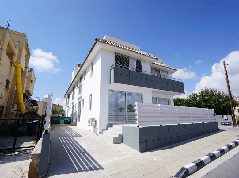 Apartamento 3 habitaciones 122 m² Chloraka, Chipre