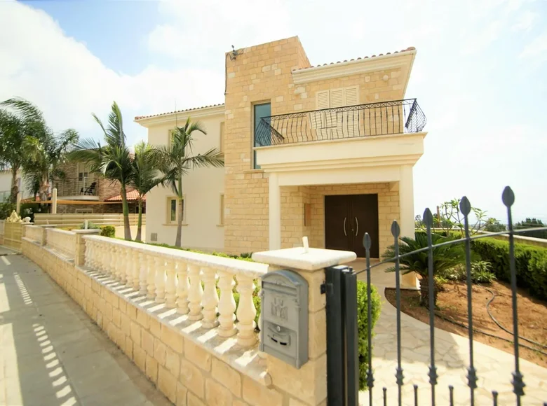Casa 4 habitaciones 233 m² Pafos, Chipre