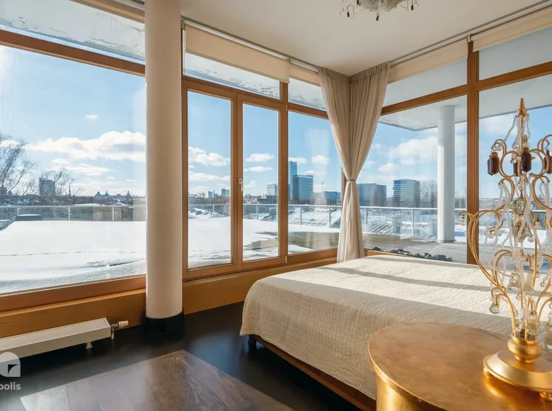 2 bedroom apartment 239 m² Riga, Latvia