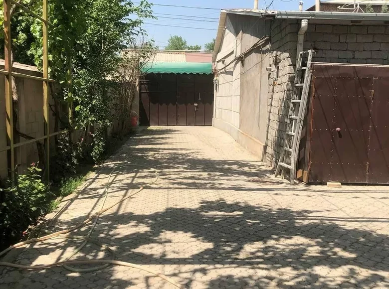 Дом 8 комнат 260 м² Ташкент, Узбекистан