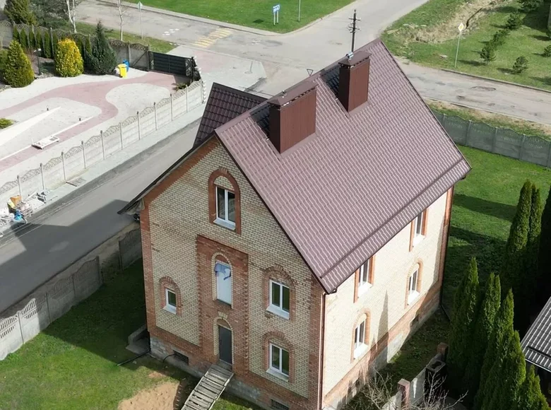 House 450 m² Valarjanava, Belarus