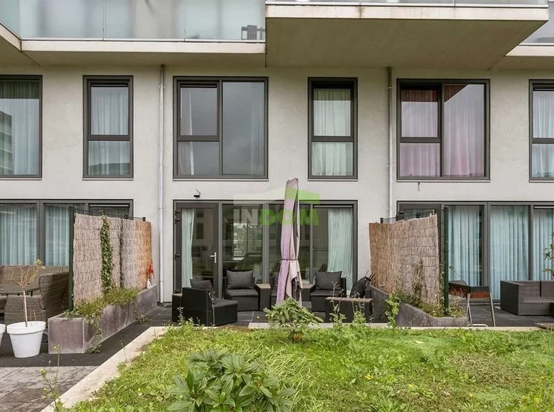 Mieszkanie 4 pokoi 145 m² Amsterdam, Holandia