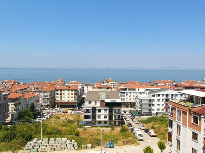 3 bedroom apartment 140 m² Cinarcik, Turkey