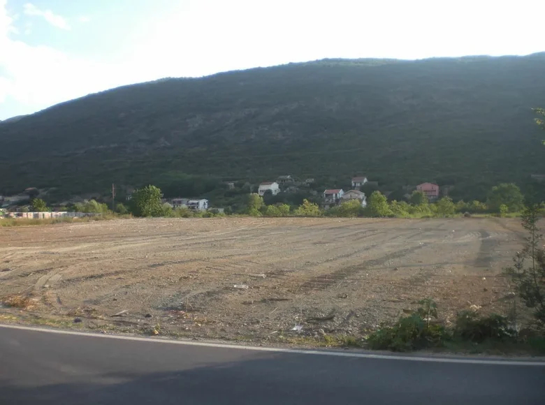 Parcelas 18 041 m² Montenegro, Montenegro