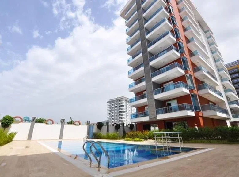 2 bedroom apartment  Mahmutlar, Turkey