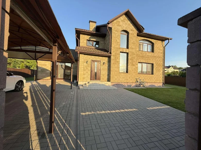 House 181 m² Astrashitskagaradokski rural council, Belarus