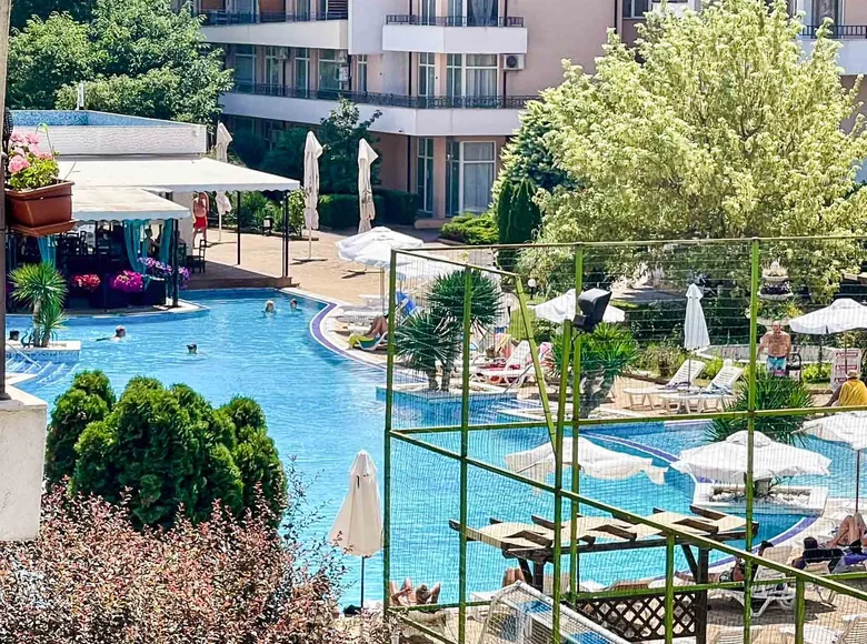 Mieszkanie 2 pokoi 56 m² Nesebyr, Bułgaria