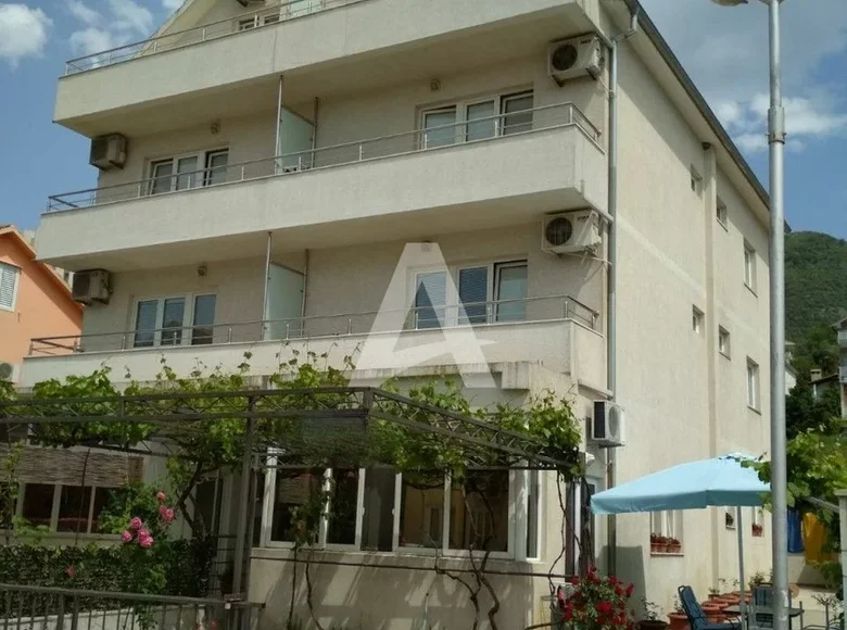 Apartment 8 bedrooms  Tivat, Montenegro