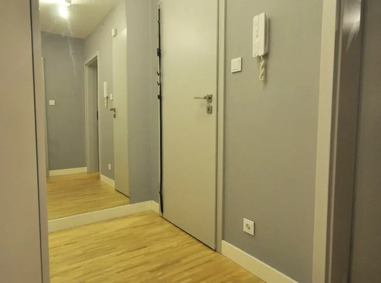 Wohnung 3 Zimmer 70 m² in Krakau, Polen