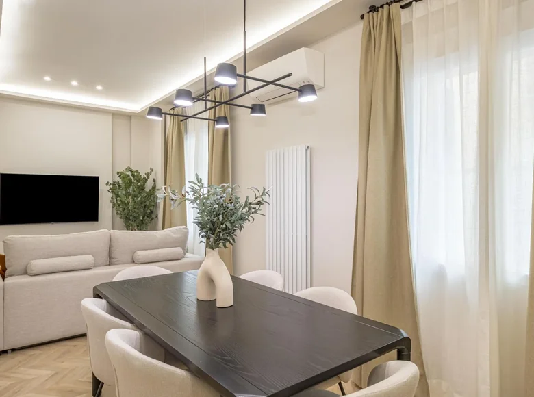 Apartamento 4 habitaciones  Área metropolitana de Madrid y Corredor del Henares, España