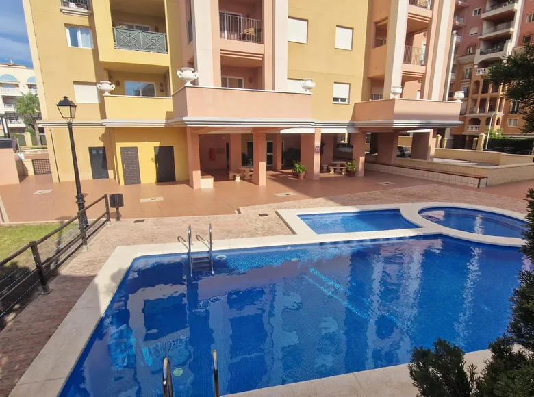 Квартира 2 спальни 75 м² Торревьеха, Испания