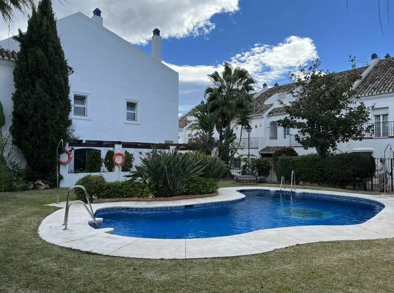 Haus 3 Schlafzimmer  Marbella, Spanien