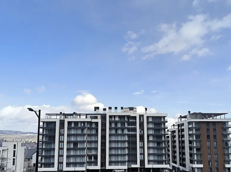 Mieszkanie 3 pokoi 100 m² Tbilisi, Gruzja