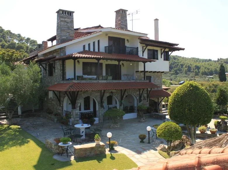 4 bedroom Villa 256 m² Ormos Panagias, Greece