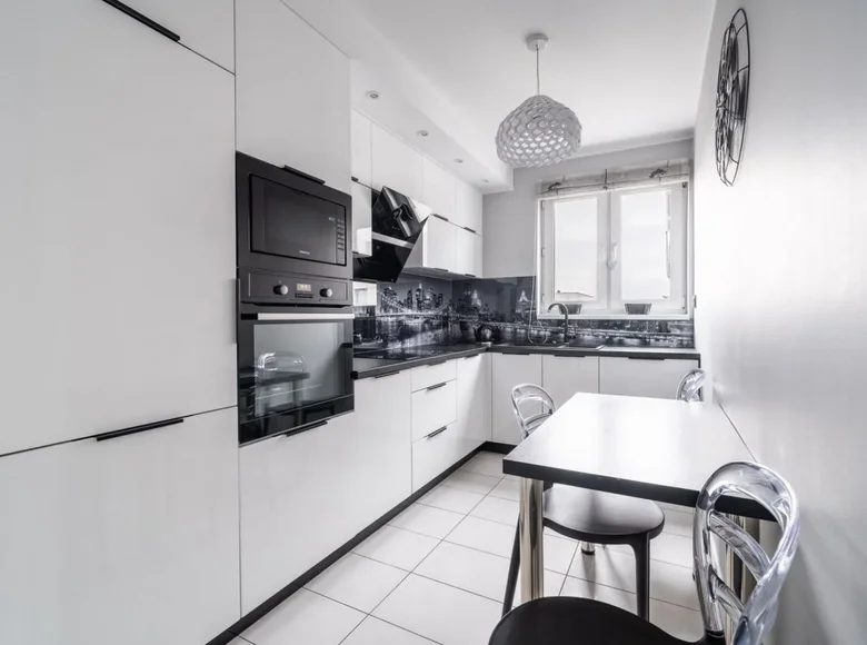 2 room apartment 43 m² Krakow, Poland