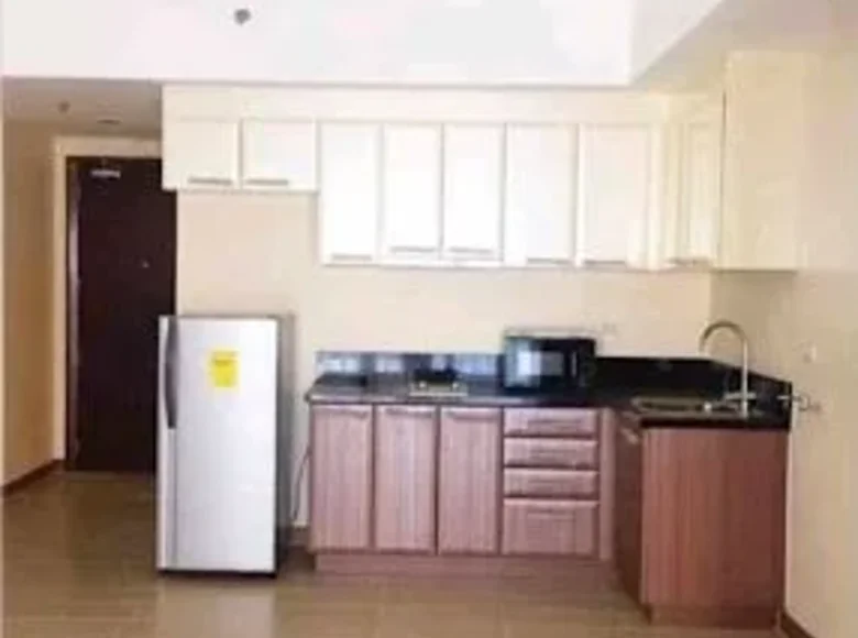 Condo z 1 sypialnią 40 m² Taguig, Filipiny
