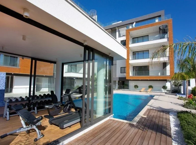 Mieszkanie 3 pokoi 157 m² Limassol District, Cyprus