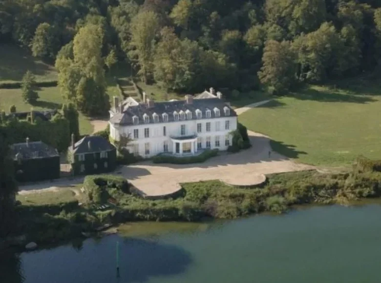 Schloss 10 Schlafzimmer 900 m² Fontainebleau, Frankreich