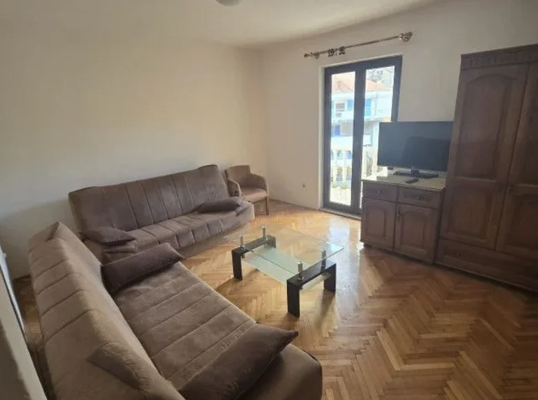 Wohnung 1 Schlafzimmer 50 m² Budva, Montenegro