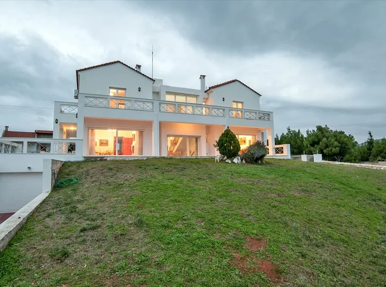 Ferienhaus 10 Zimmer 480 m² Nea Makri, Griechenland