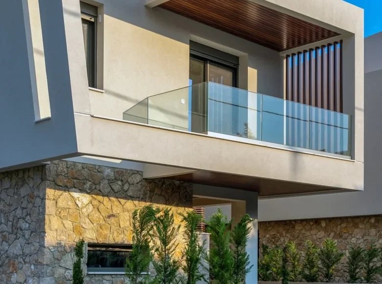 3 bedroom villa 124 m² Nikiti, Greece