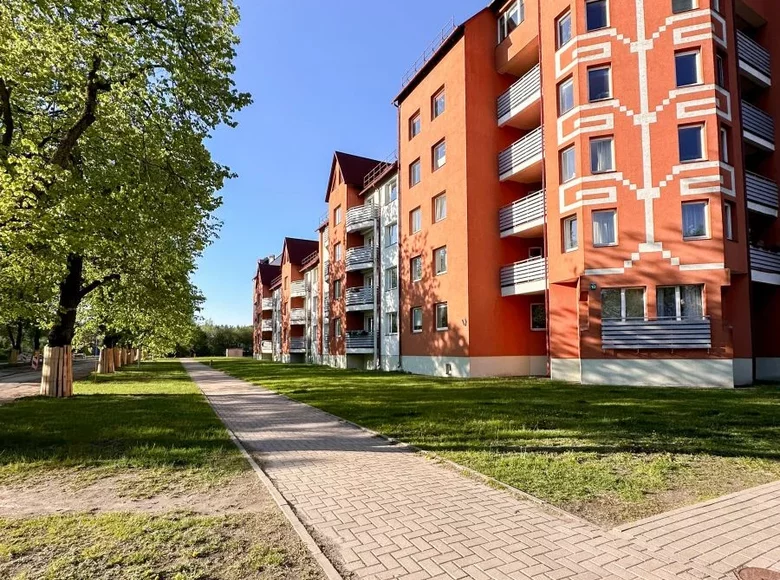 Wohnung 4 Zimmer 105 m² Jaunmarupe, Lettland