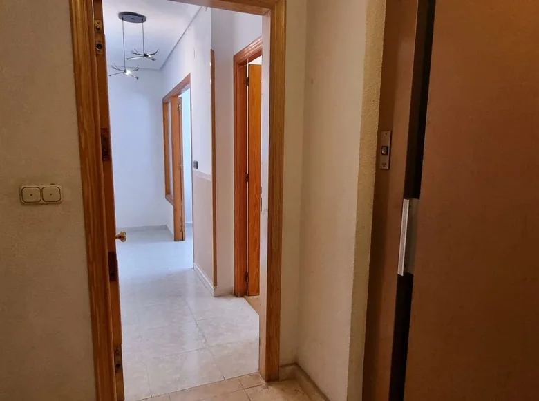 3 bedroom apartment  Torrevieja, Spain