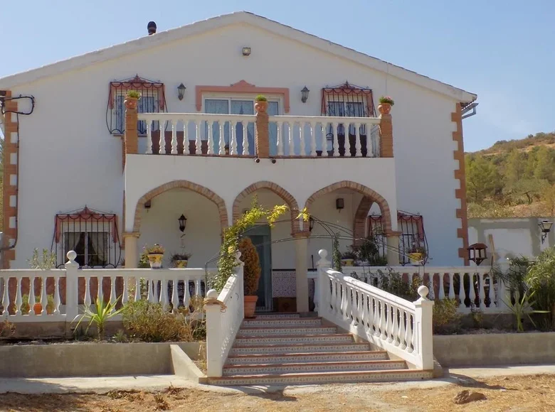 Haus 4 Schlafzimmer 320 m² El Burgo, Spanien