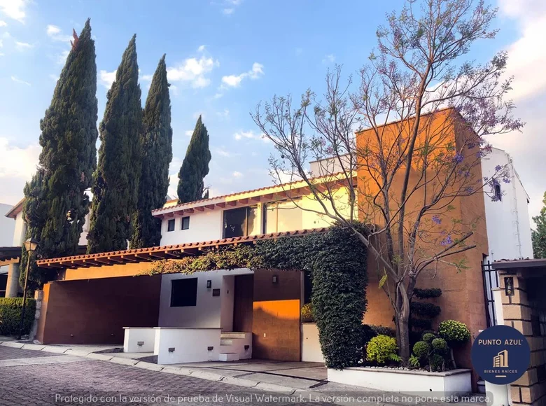 Casa 3 habitaciones 440 m² Ciudad de México, México