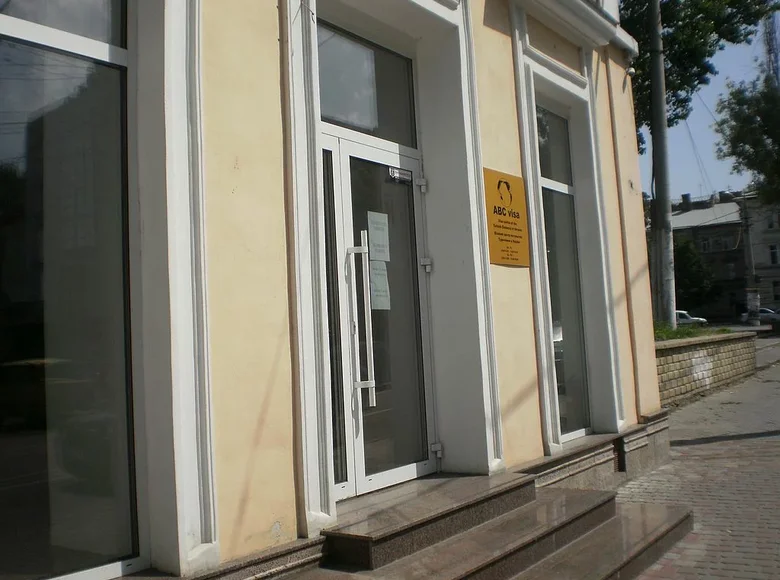 Commercial property 90 m² in Odesa, Ukraine