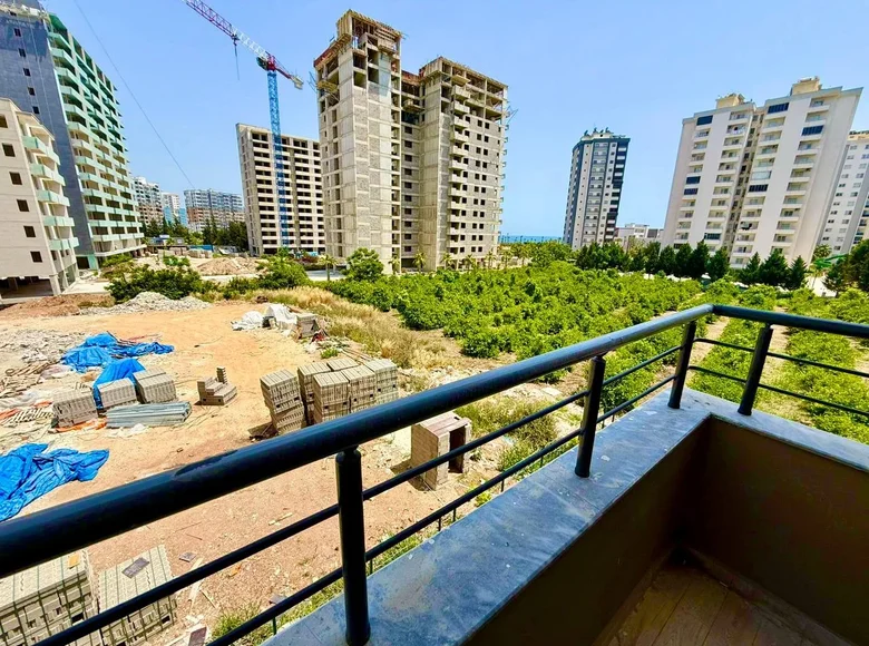 Mieszkanie 3 pokoi 75 m² Mezitli, Turcja