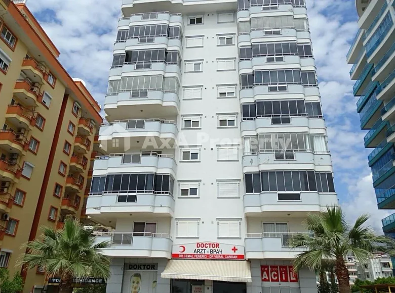 2 bedroom apartment 130 m² Mahmutlar, Turkey