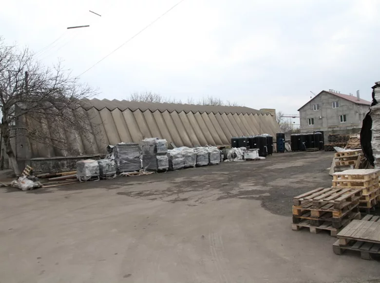 Propiedad comercial 1 000 m² en Odesa, Ucrania