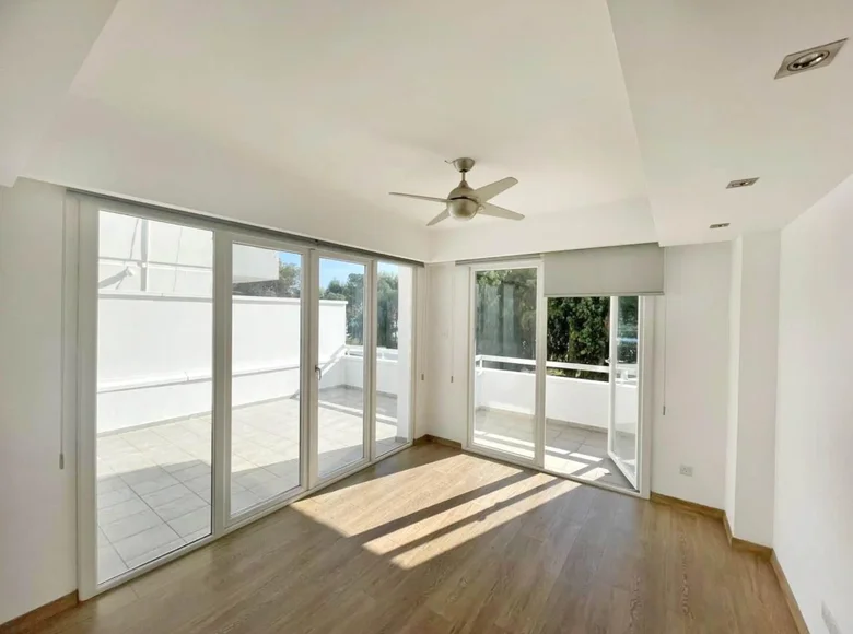 Apartamento 3 habitaciones 107 m² Germasogeia, Chipre