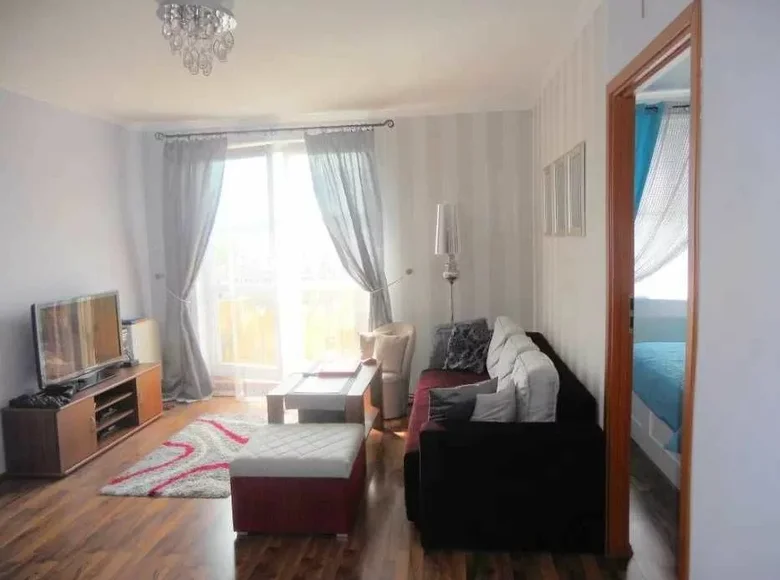 2 room apartment 47 m² in Warsaw, Poland