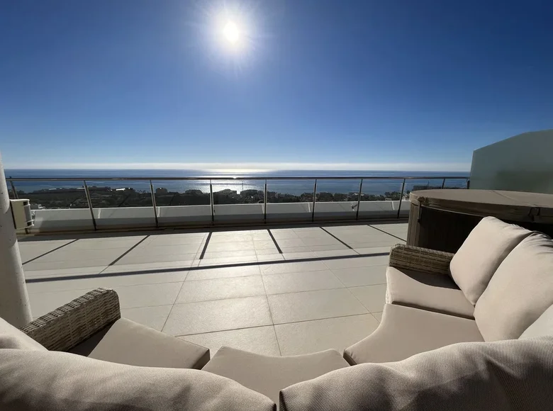 Квартира 3 спальни 188 м² Benalmadena, Испания