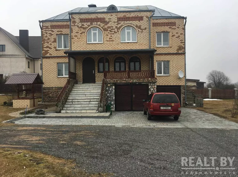 Casa de campo 232 m² Asmianski rajon, Bielorrusia