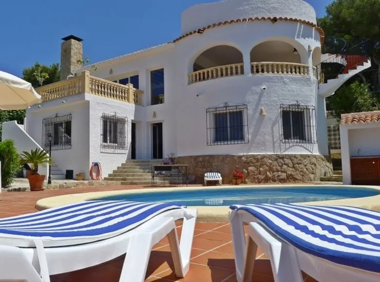 6 bedroom villa 300 m² Javea, Spain