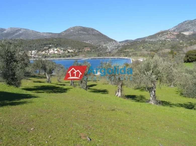 Land 16 000 m² Municipality of Troizinia - Methana, Greece