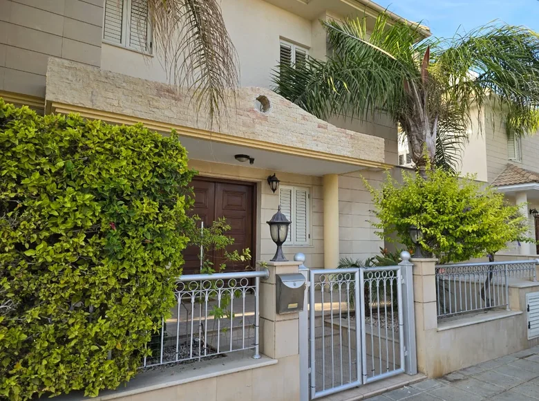 5 bedroom house  in Germasogeia, Cyprus