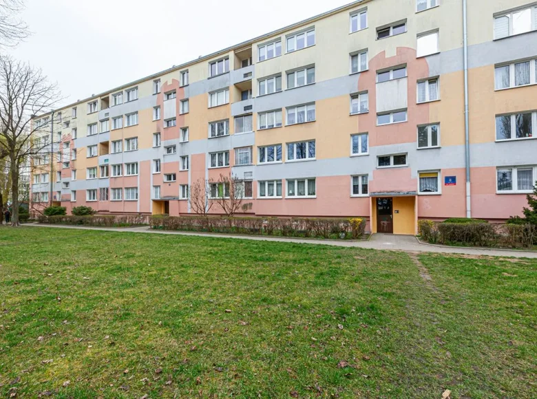 2 room apartment 36 m² Lodz, Poland