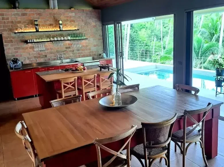 4 bedroom Villa 300 m² Moo 7, Thailand