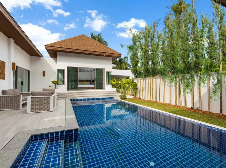 4 bedroom house 265 m² Phuket, Thailand