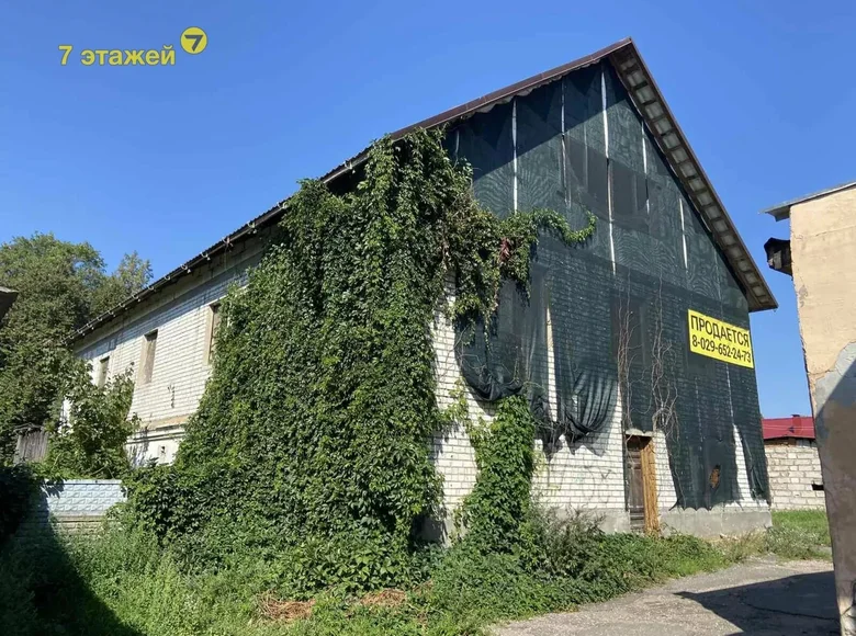 Propriété commerciale 330 m² à Vileïka, Biélorussie