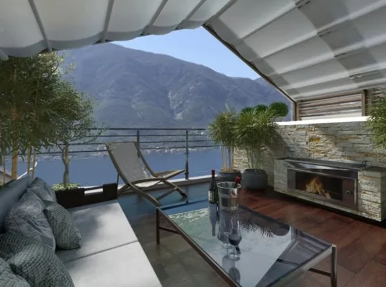 Apartamento 2 habitaciones 108 m² Dobrota, Montenegro