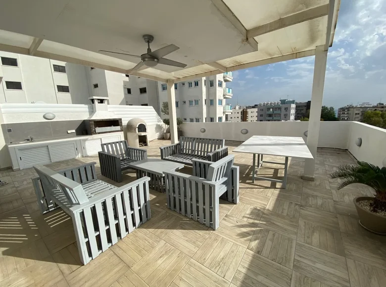Apartamento 3 habitaciones 200 m² Germasogeia, Chipre