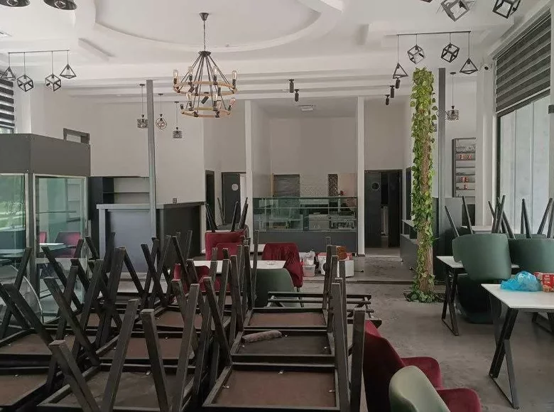 Ресторан, кафе 551 м² Ташкент, Узбекистан
