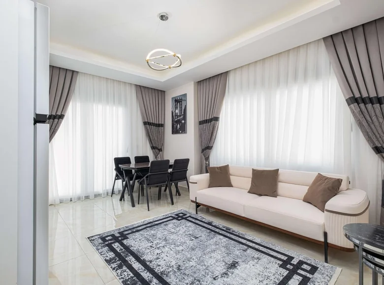 2 bedroom apartment 95 m² Mahmutlar, Turkey